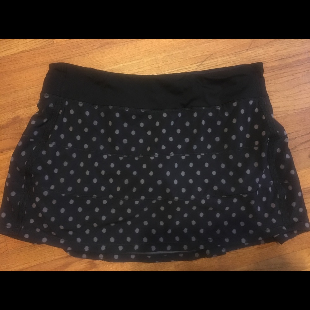 Lululemon PaceSetters Skirt Polka Dot 12